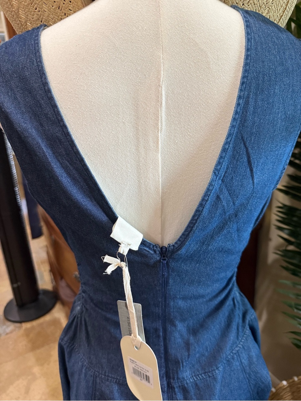 ✨ Anthropologie Plenty by Tracy Reese Denim Cutout Midi Dress NWT Petite MP - Picture 4 of 5